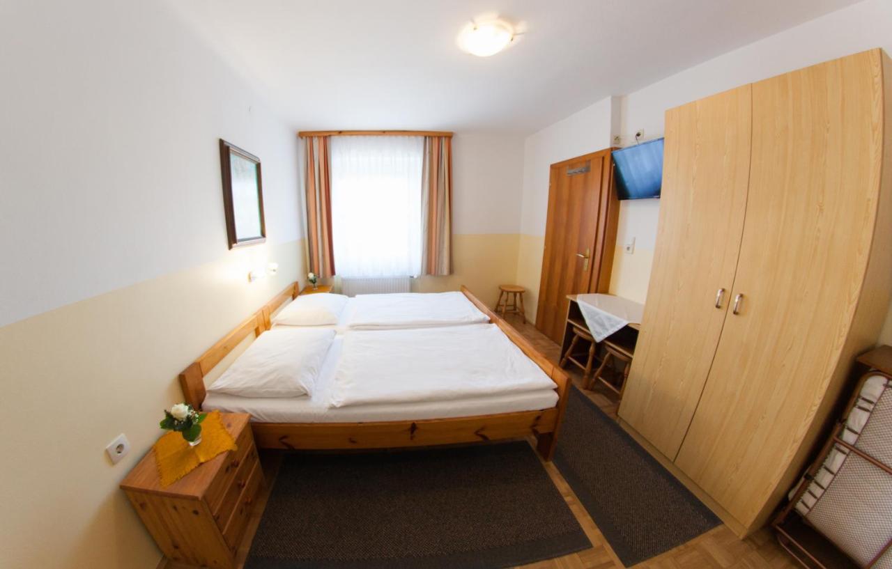 Fruehstueckspension Koelich Klagenfurt am Woerthersee Dış mekan fotoğraf