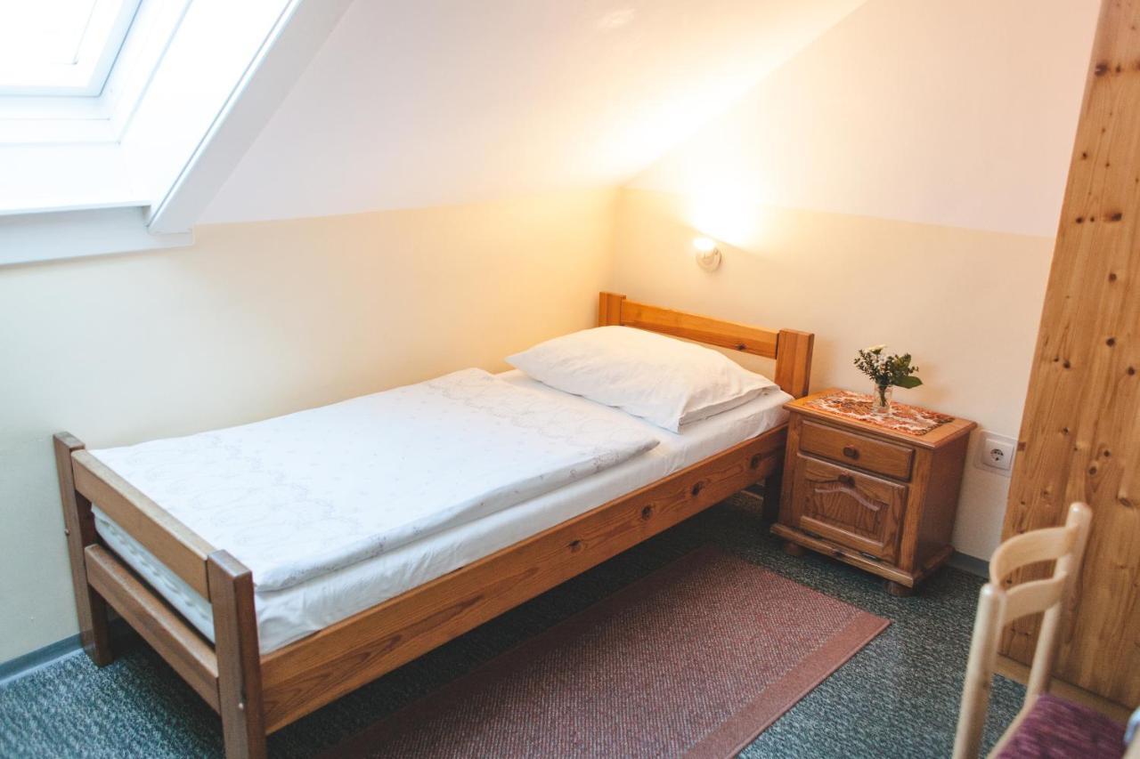 Fruehstueckspension Koelich Klagenfurt am Woerthersee Dış mekan fotoğraf